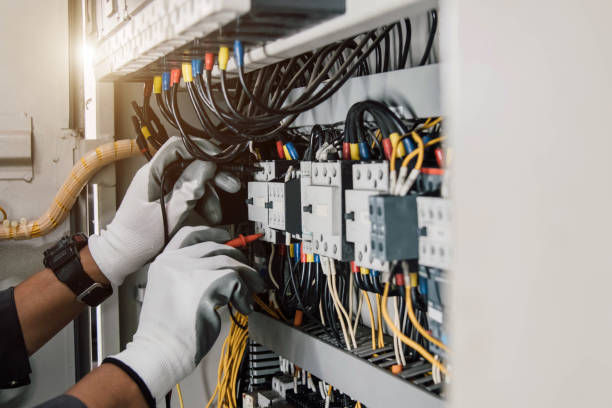 Best Local Electrician Companies  in Lincoln, IL